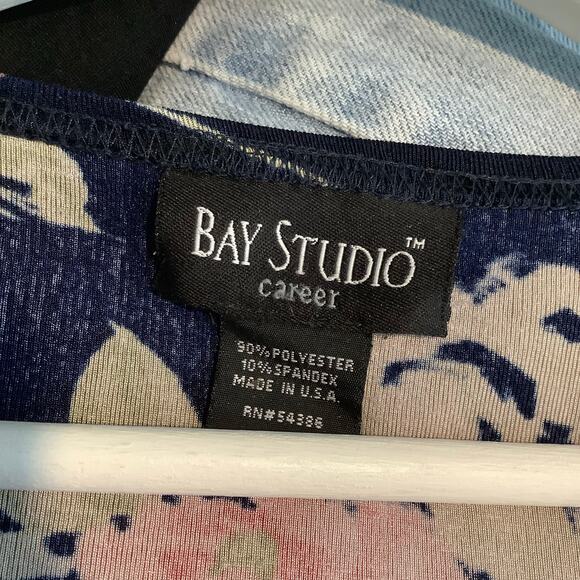 Bay Studio Navy Pink Floral Layered Look Blouse Top Medium - Picture 6 of 7